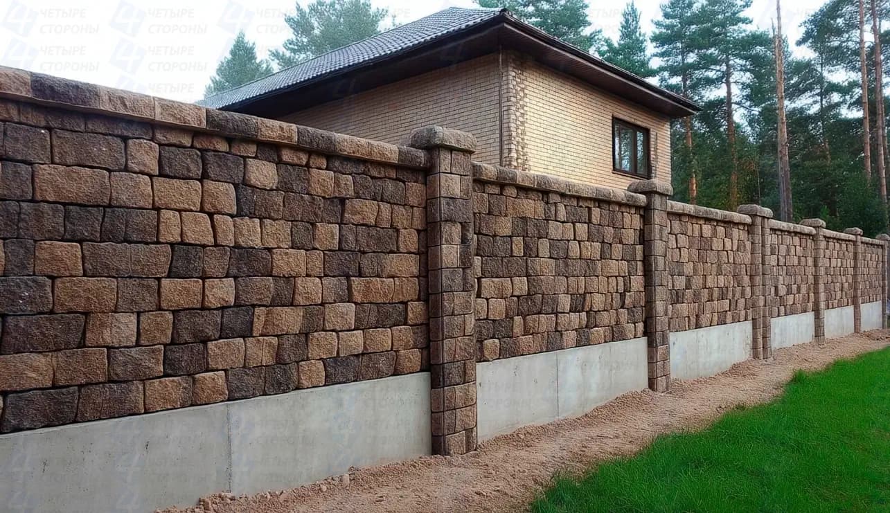 Гибкий бутовый забор для участков с наклоном
