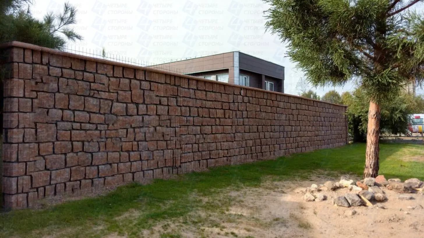 Гибкий бутовый забор под ландшафт с перепадом высот