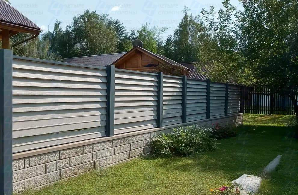 Забор-жалюзи алюминиевый эконом-класса для дачи