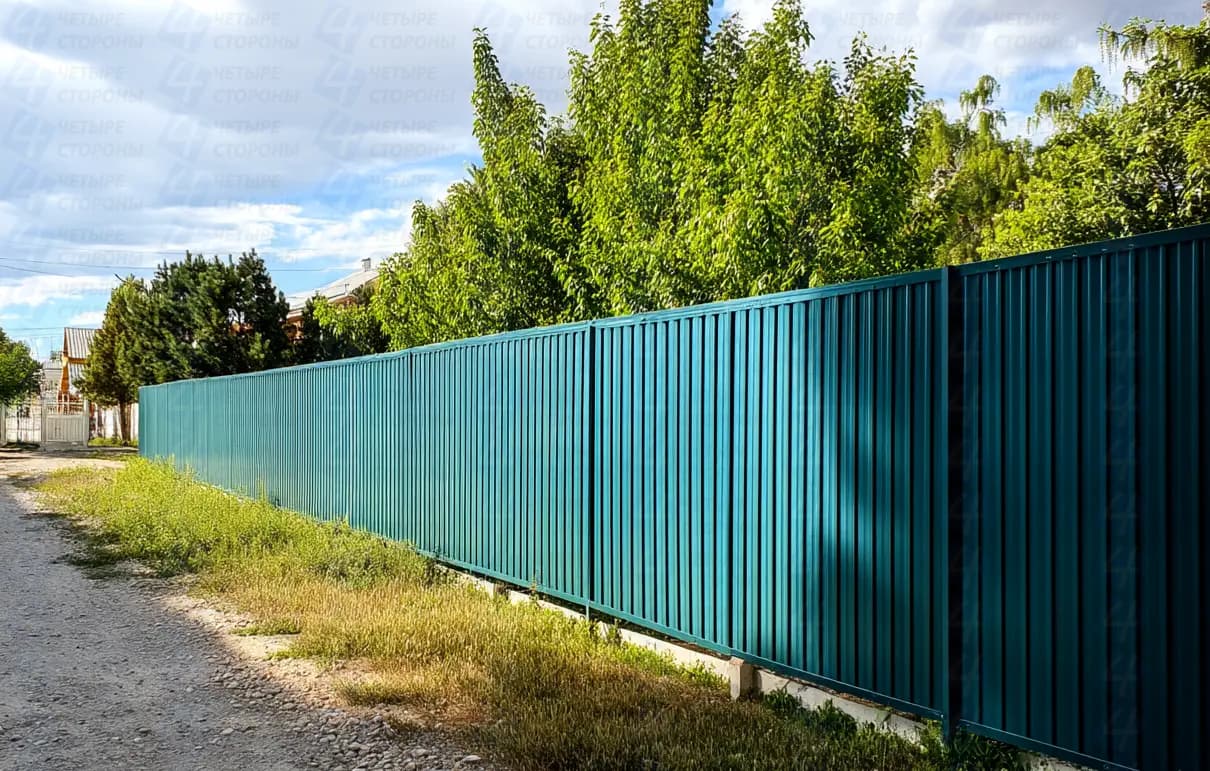 Шумоизоляционный забор из профнастила